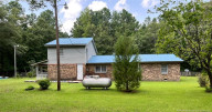 191 Snoopy Rd Maxton, NC 28364