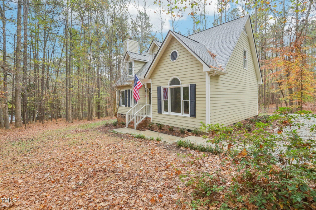 5018 Silver Fox Ln Efland, NC 27243