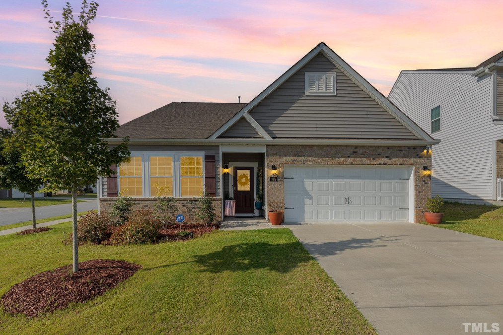 782 River Dell Townes Ave Clayton, NC 27527