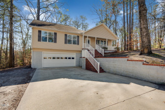400 River Hill Dr Greenville, NC 27858