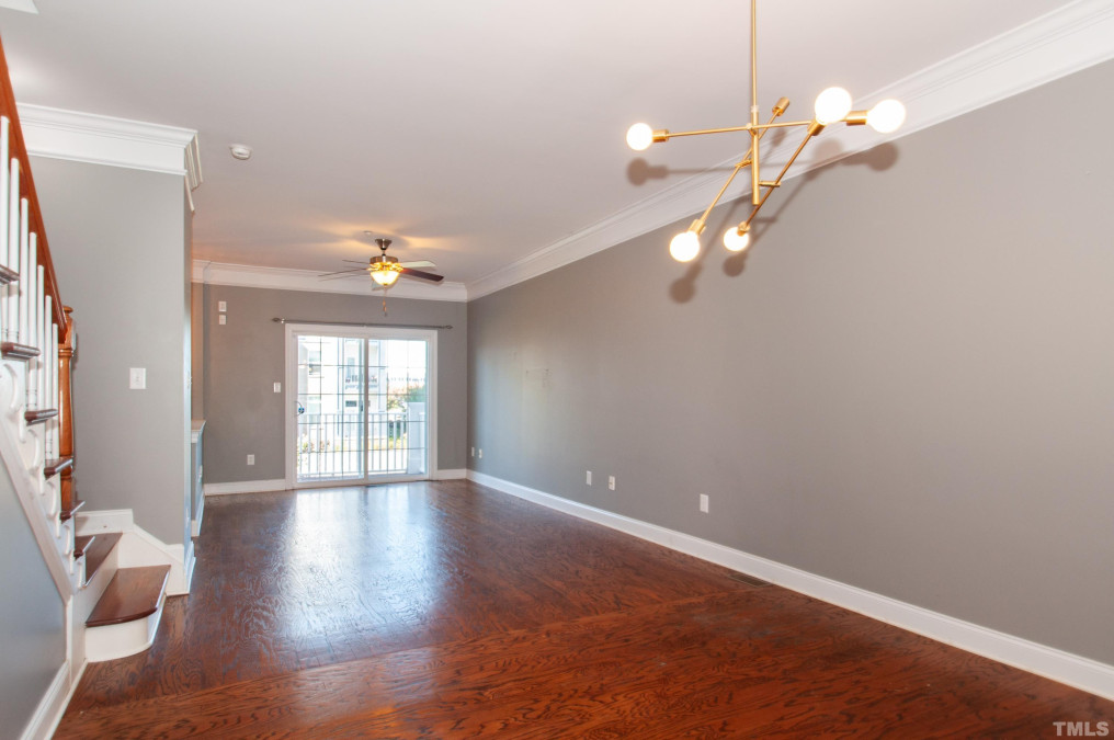 9221 Calabria Dr Raleigh, NC 27617