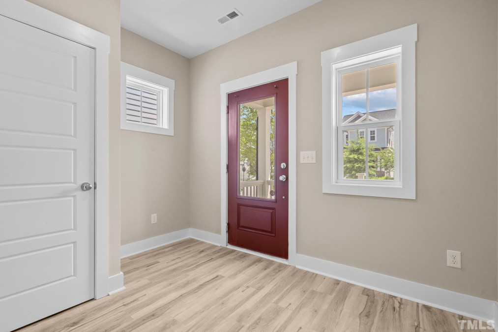 512 Beacon Ridge Blvd Chapel Hill, NC 27516
