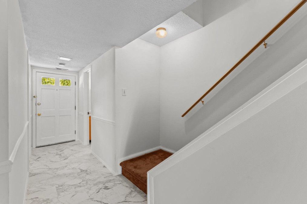 1209 Manassas Ct Raleigh, NC 27609