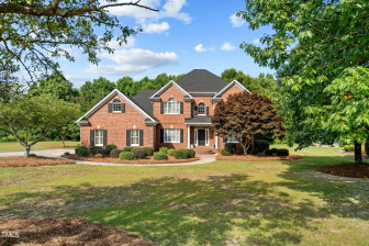 135 Huntington Dr Dunn, NC 28334