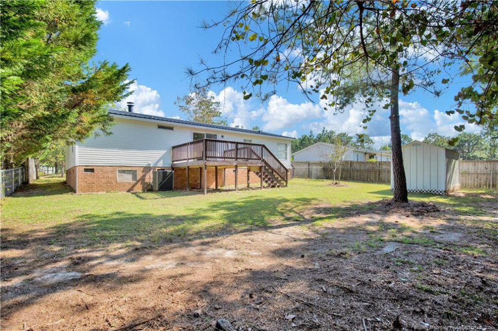 310 Laurel Dr Spring Lake, NC 28390