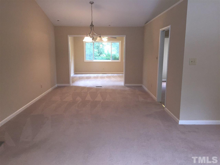 1124 Cedarhurst Dr, Raleigh, NC 27609 Raleigh Realty