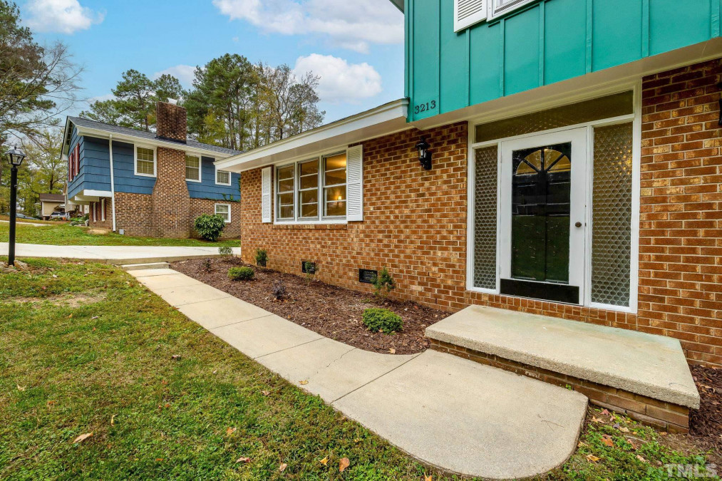 3213 Huntleigh Dr, Raleigh, NC 27604 Raleigh Realty