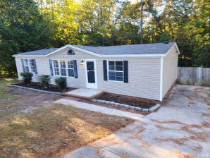 70 Quiet Cove Ct Sanford, NC 27332