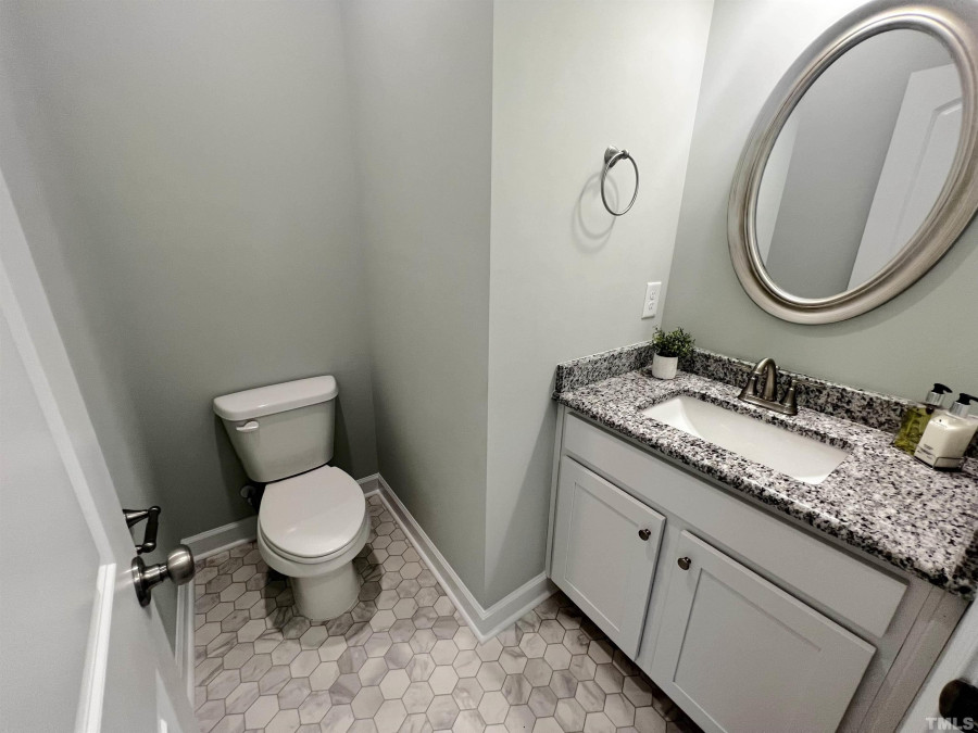 232 Kenbridge Ln Princeton, NC 27569