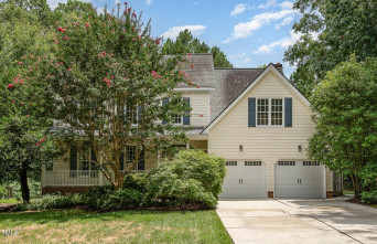 2108 Carriage Way Chapel Hill, NC 27517