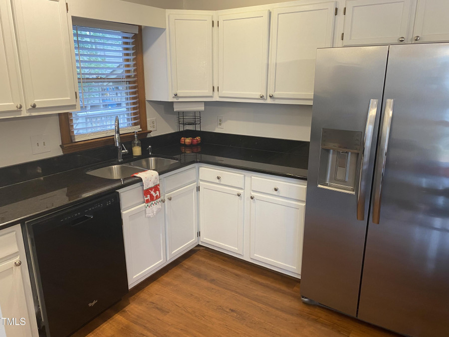 300 Woodcroft Pw, Durham, NC 27713 Raleigh Realty