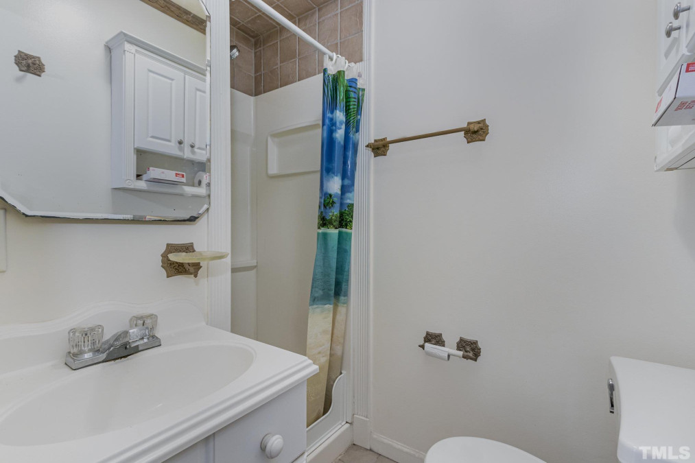 110 Rayland St Oxford, NC 27565