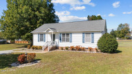 49 Baysprings Ct Willow Springs, NC 27592