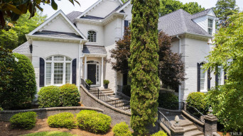 306 Lake Boone Trl Raleigh, NC 27608