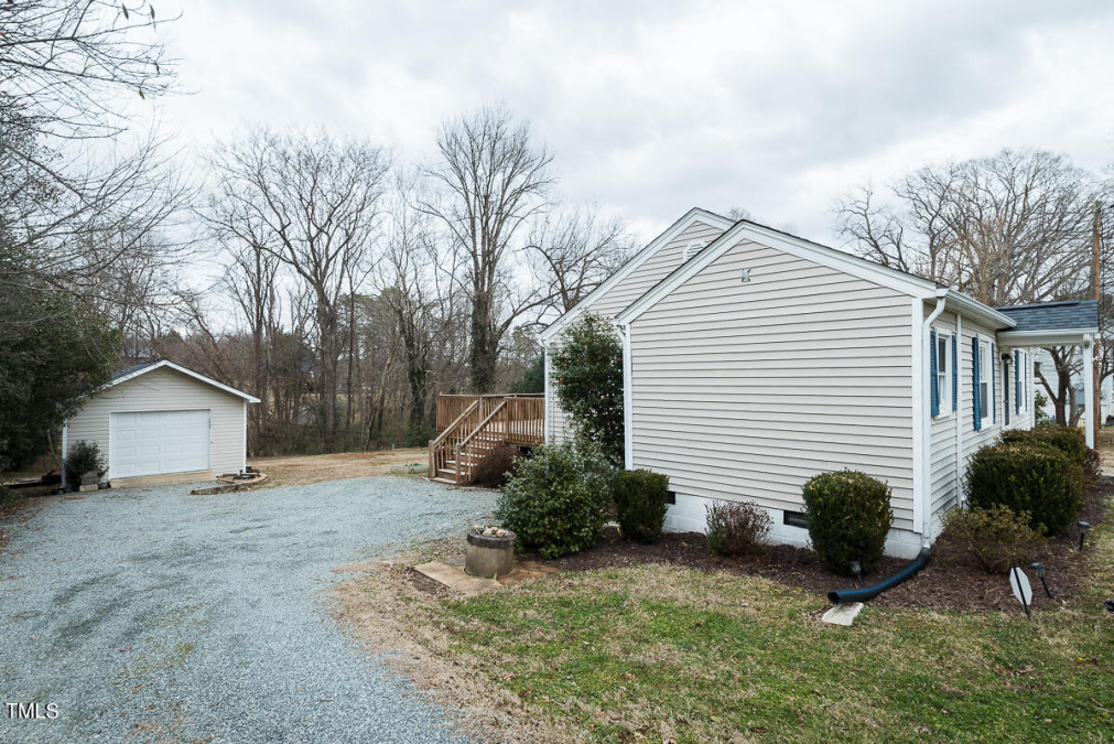 2318 Swepsonville Rd, Graham, NC 27253 Raleigh Realty