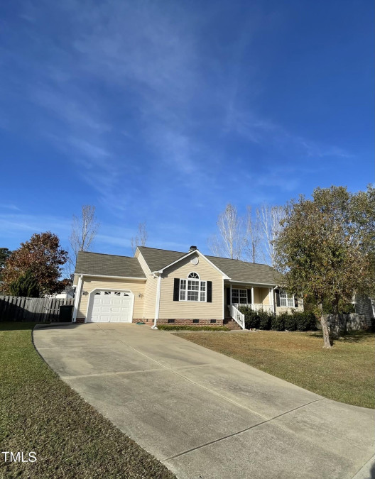 429 Haybale Ct Fuquay Varina, NC 27526