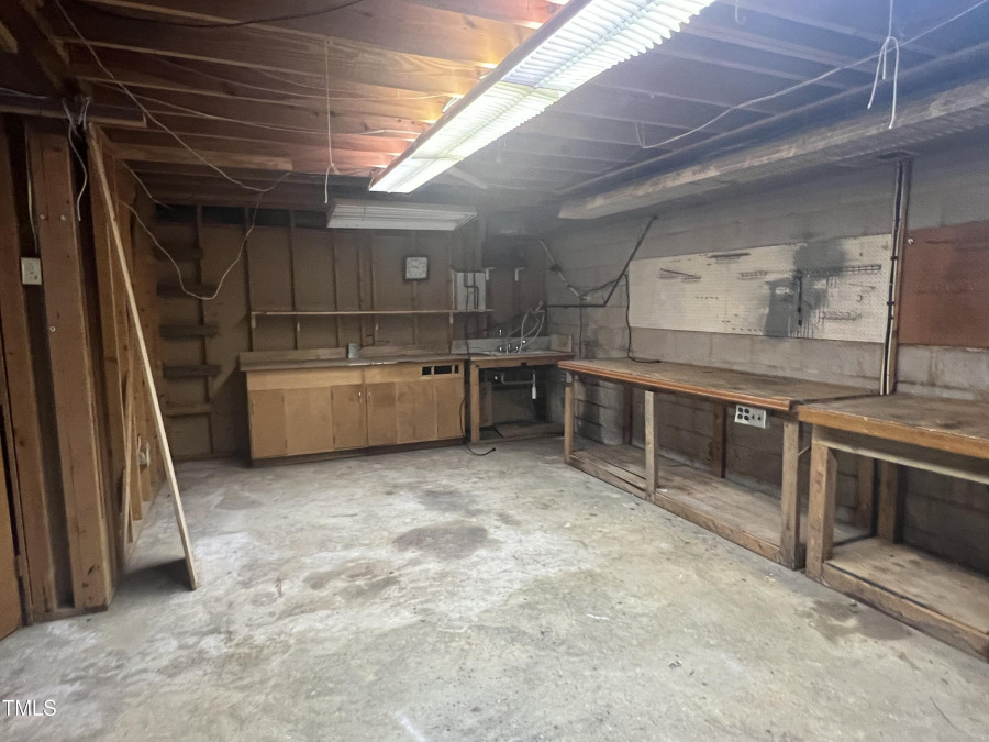 4815 Oak Park Rd, Raleigh, NC 27612 Raleigh Realty