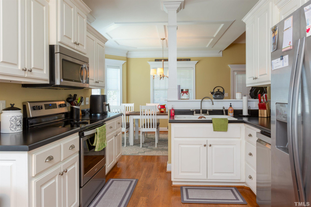 12 Elmhurst Ln Willow Springs, NC 27592