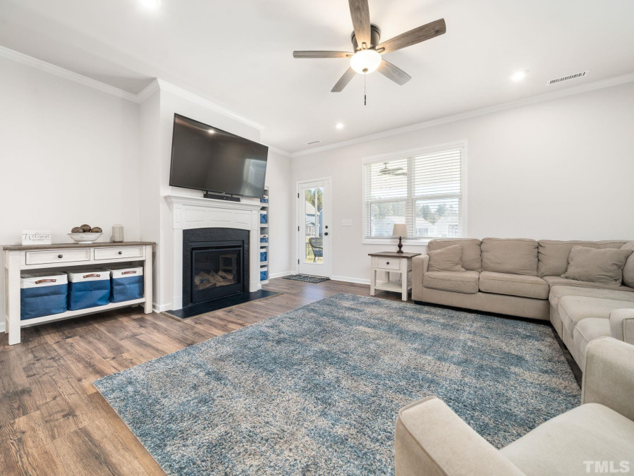 3606 Long Townsend Ave Fuquay Varina, NC 27526