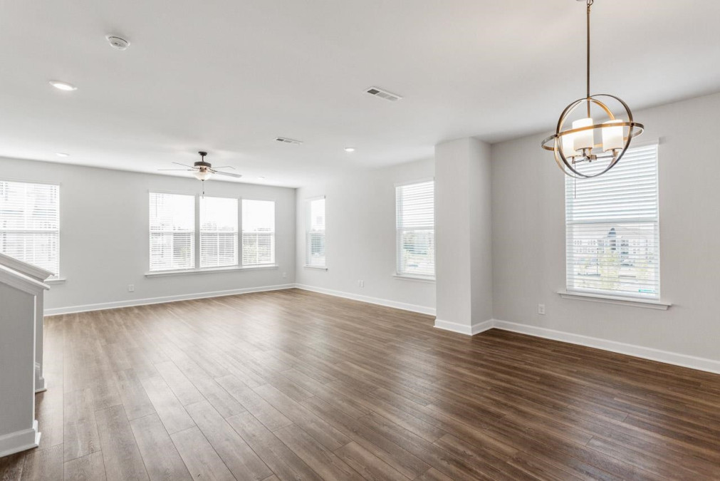 989 Parkstone Towne Blvd, Knightdale, NC 27545 Raleigh Realty