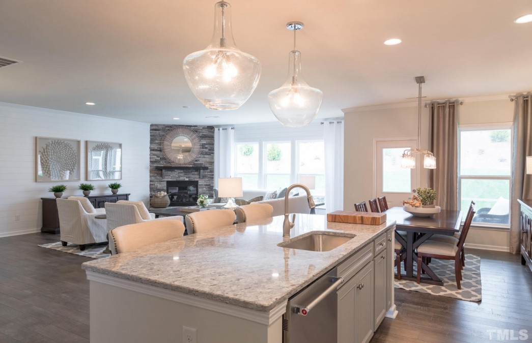 328 Heritage Regency Dr Wake Forest, NC 27587