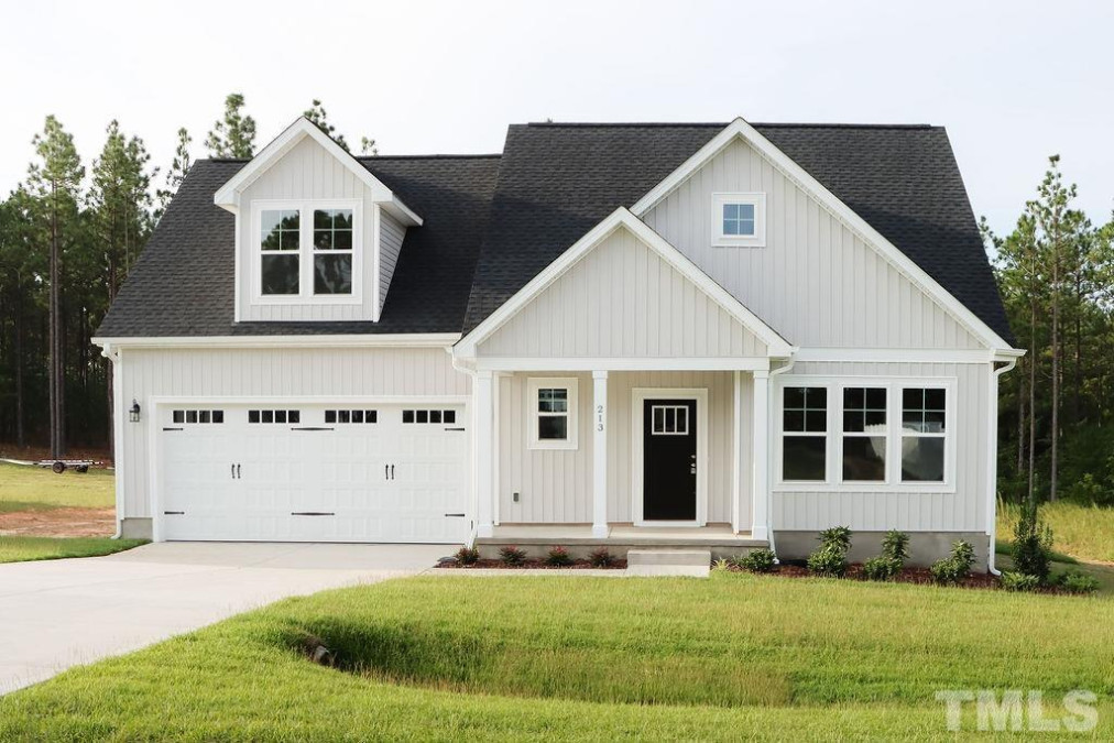 213 Nairn Fayetteville, NC 28311