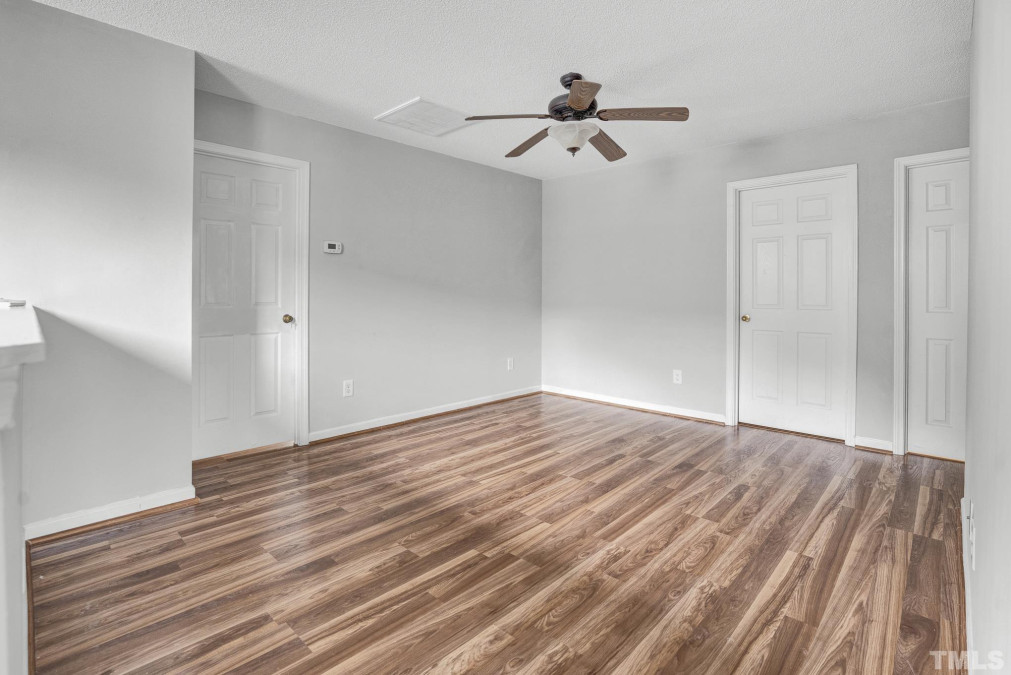 60 Buckleigh Dr Clayton, NC 27527