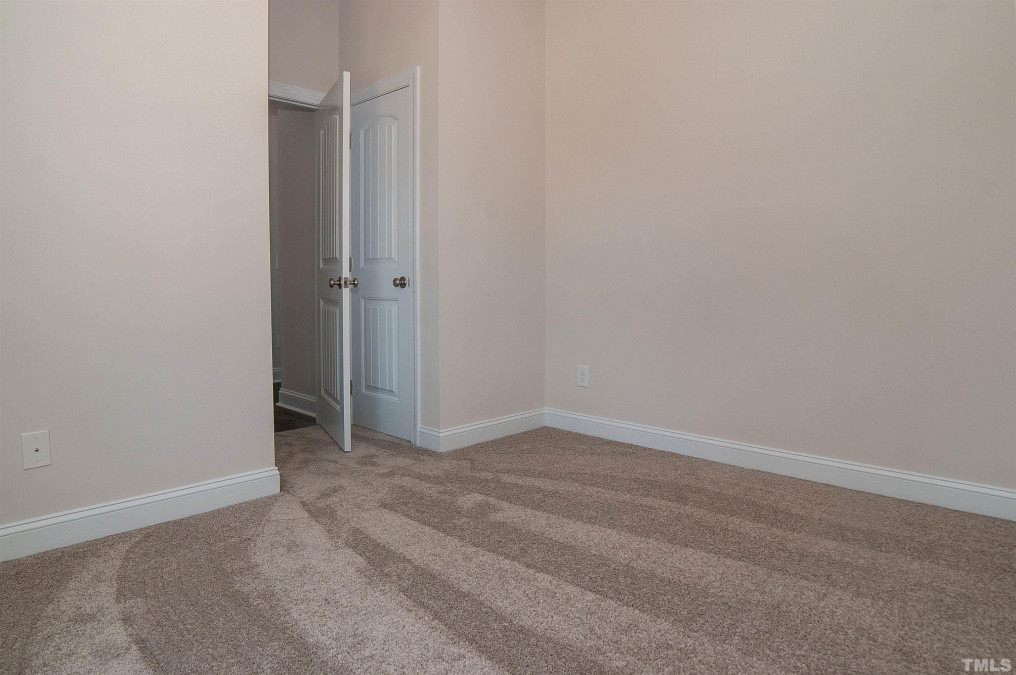 12 Valleydale Dr Benson, NC 27504