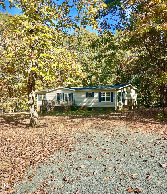 6602 Forest Grove Dr Snow Camp, NC 27349