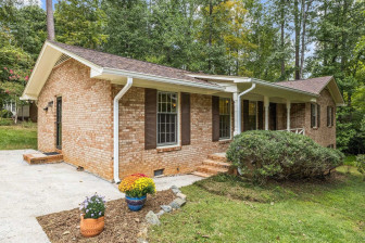 115 Bruton Dr Chapel Hill, NC 27516