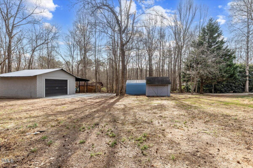 7314 Big Horn Dr Hillsborough, NC 27278