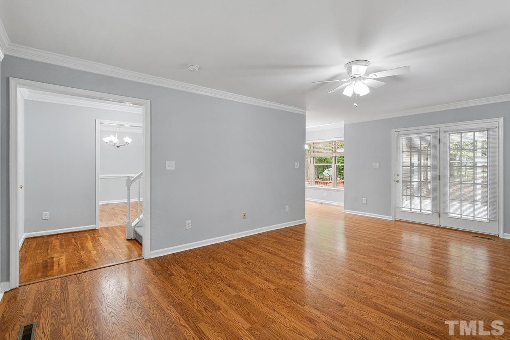 11 Warbler Ln Durham, NC 27712
