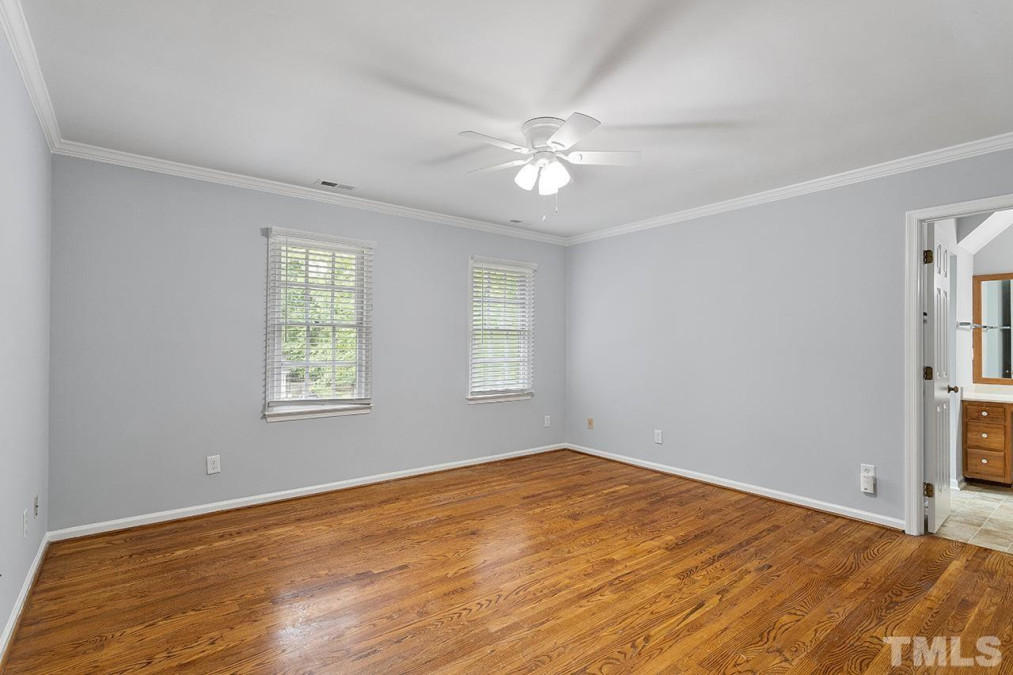 11 Warbler Ln Durham, NC 27712
