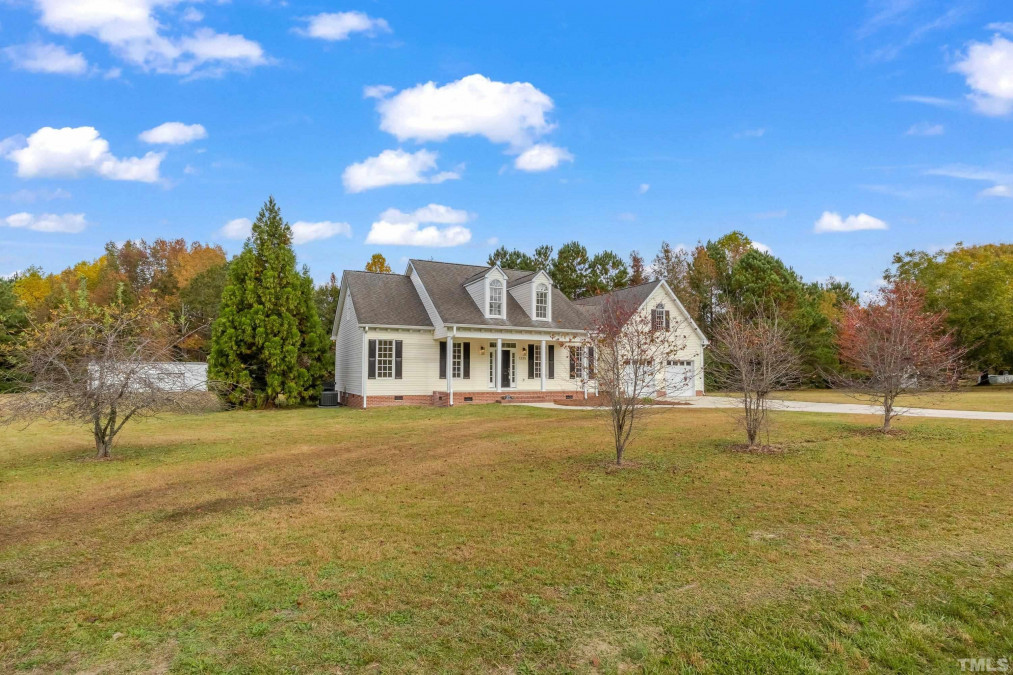 1335 Gregory Cir, Lillington, NC 27546 Raleigh Realty