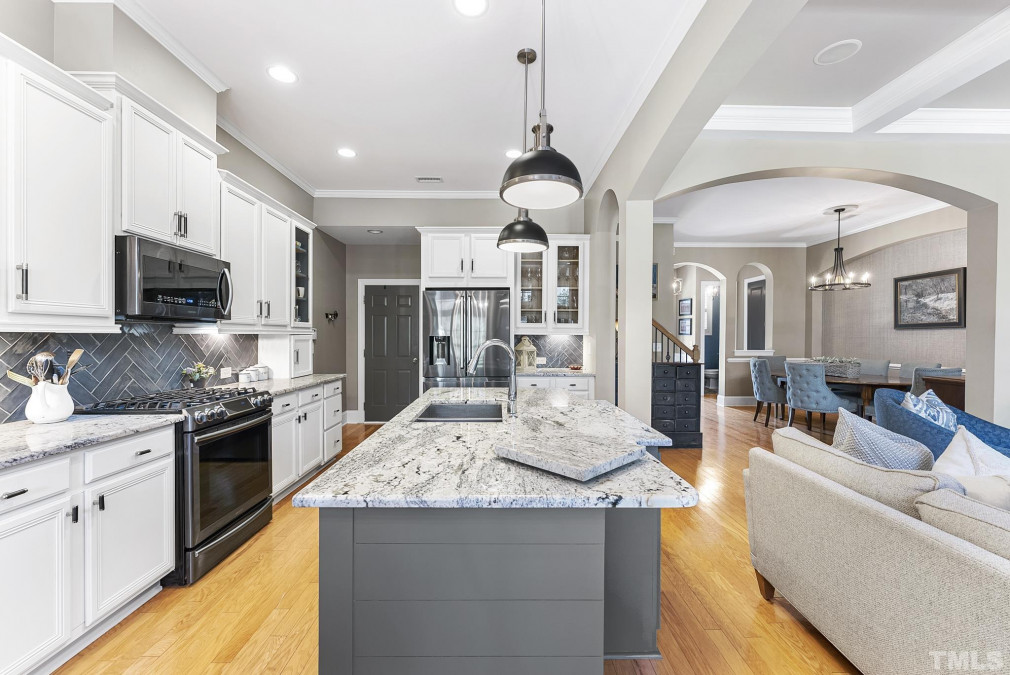 118 Sunstone Dr Cary, NC 27519