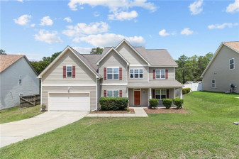 304 Heathrow Dr Spring Lake, NC 28390