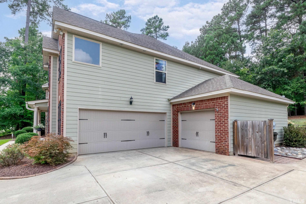 205 Blue Heron Dr Youngsville, NC 27596