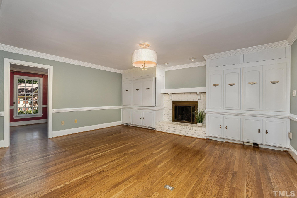 12036 Warwickshire Way, Raleigh, NC 27613 Raleigh Realty