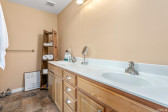 1929 Glenkirk Dr Burlington, NC 27215