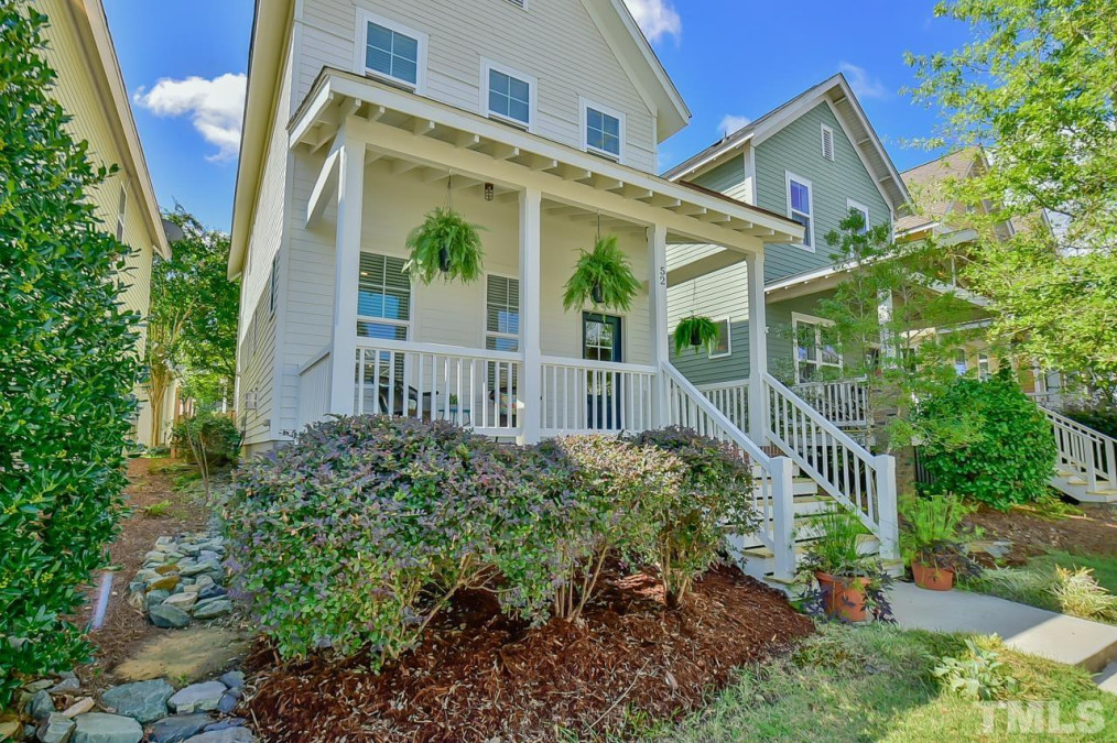 52 Summersweet Ln Chapel Hill, NC 27516