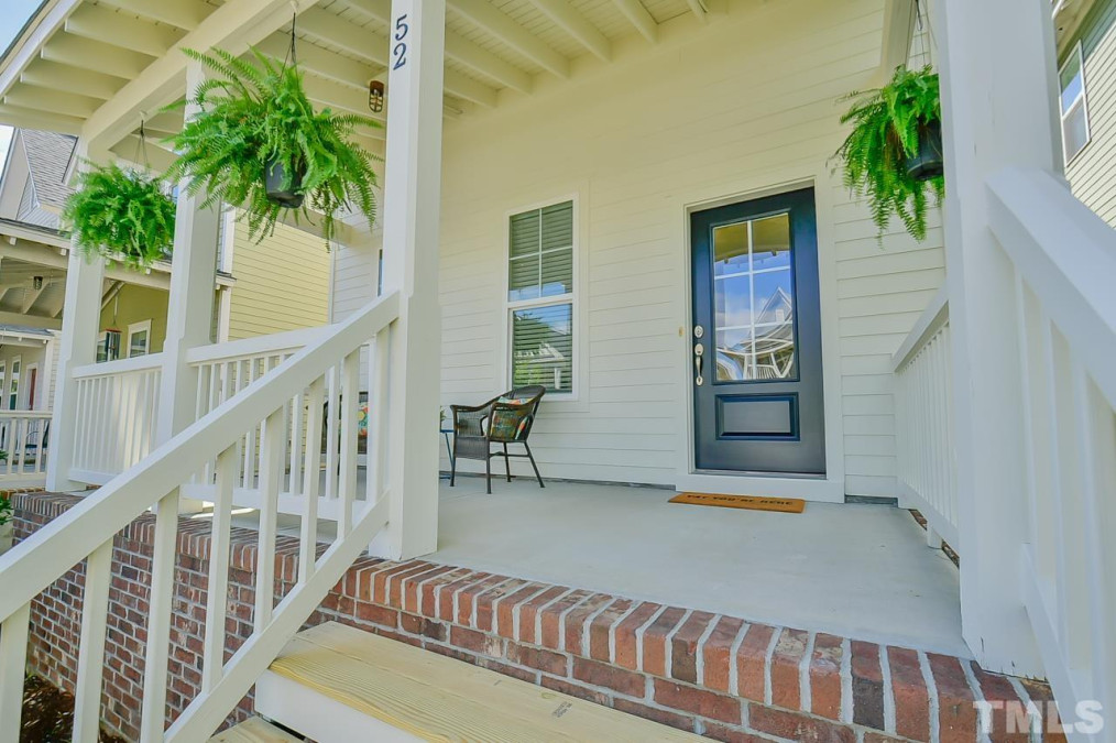 52 Summersweet Ln Chapel Hill, NC 27516