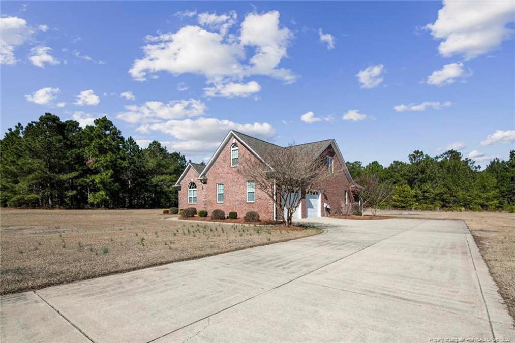 4305 Sanderosa Rd Fayetteville, NC 28312
