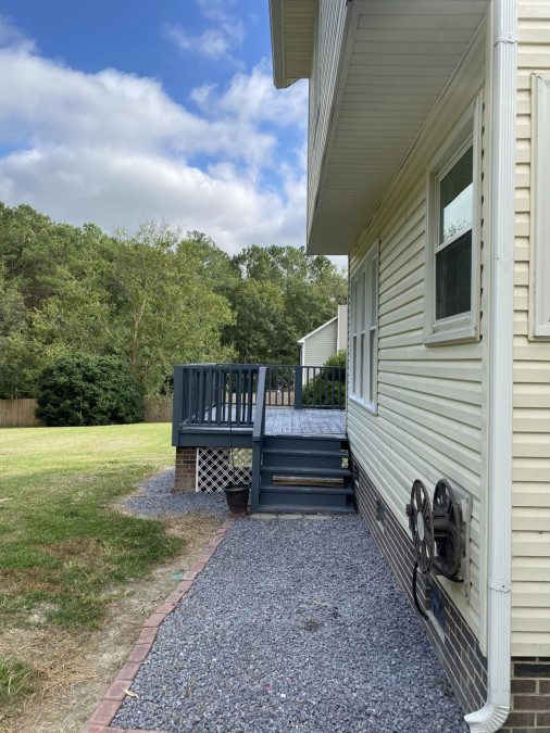 551 Stoney Creek Dr Sanford, NC 27332
