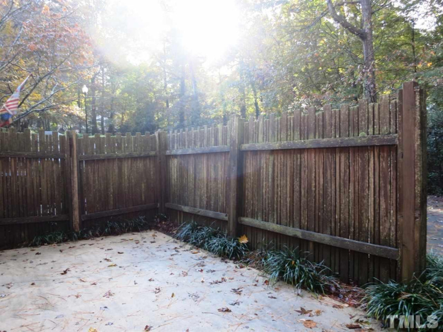 1100 Blenheim Dr, Raleigh, NC 27612 Raleigh Realty