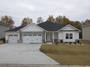 211 Cousins Ct Smithfield, NC 27577