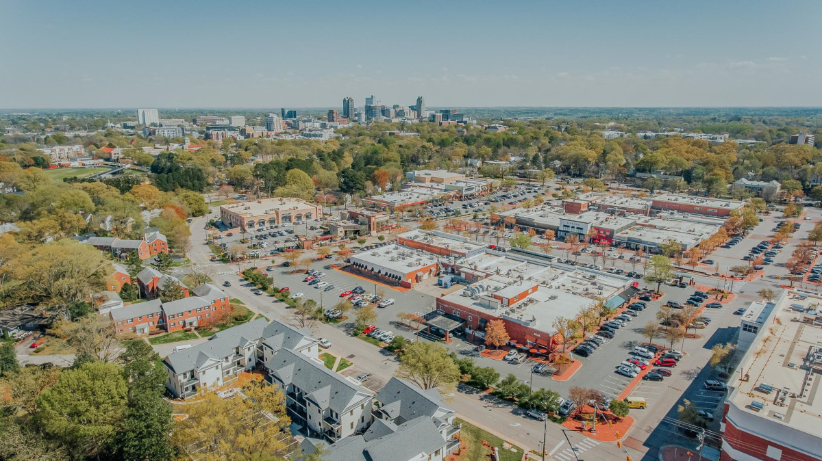 1412 Lyon St Raleigh, NC 27608