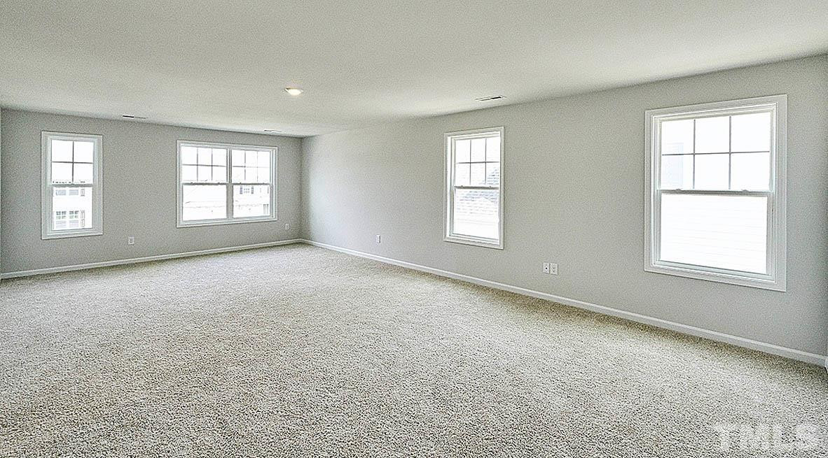 1302 Abington Dr Mebane, NC 27302