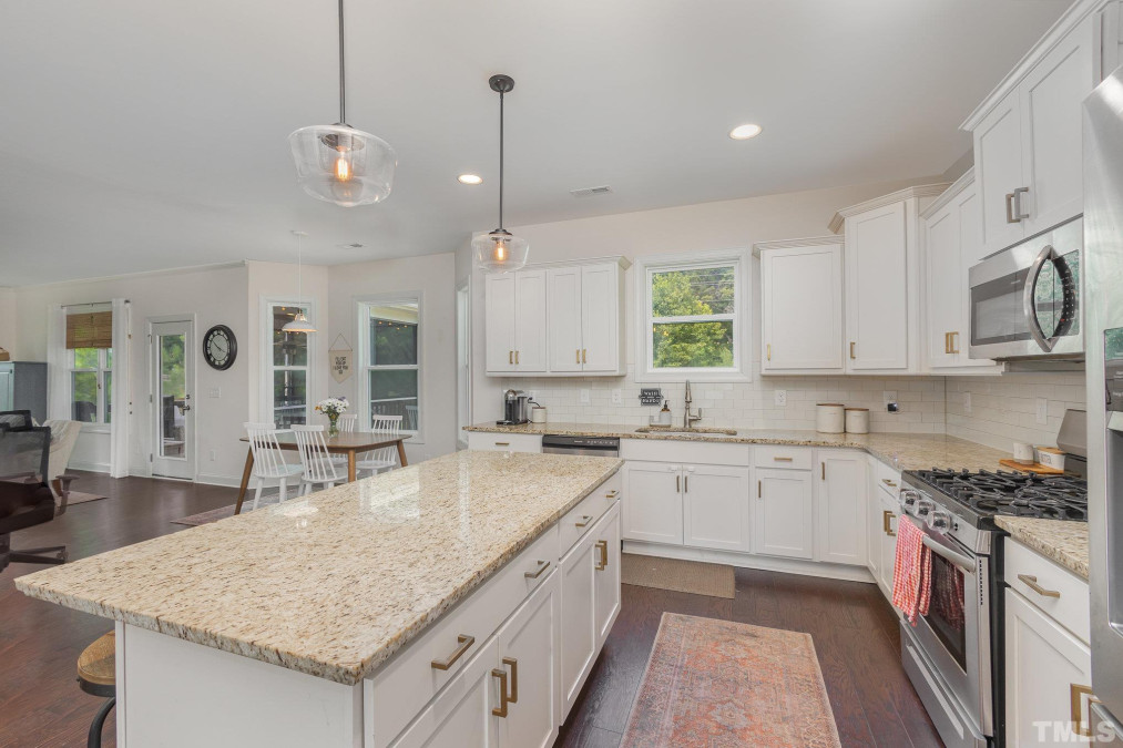 80 Lockamy Ln Youngsville, NC 27596