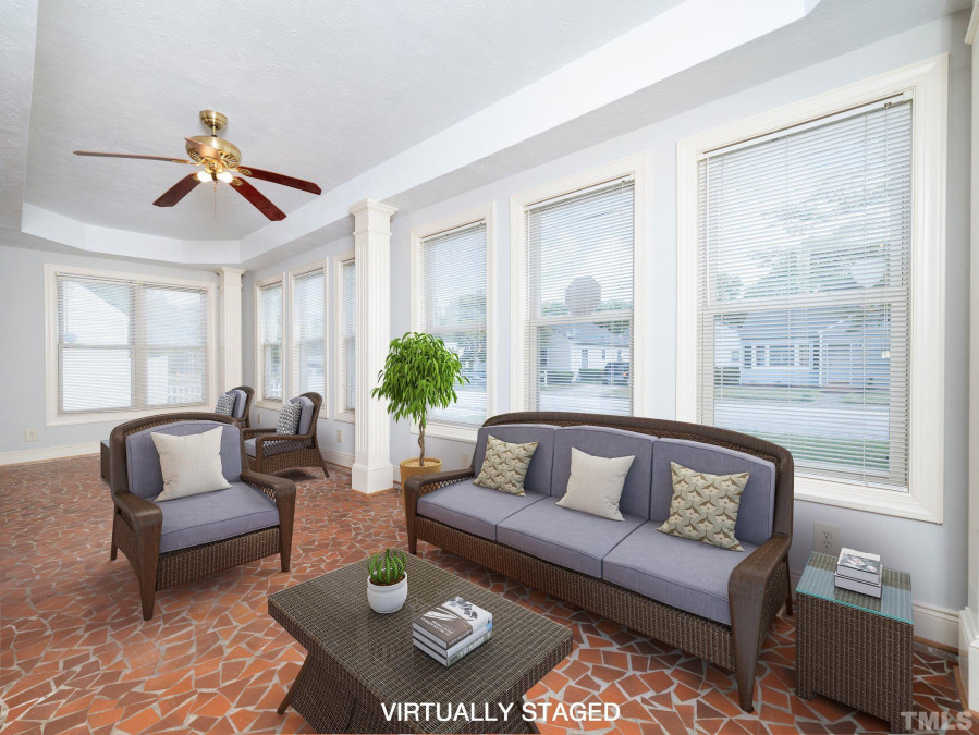 307 Canary St Dunn, NC 28334