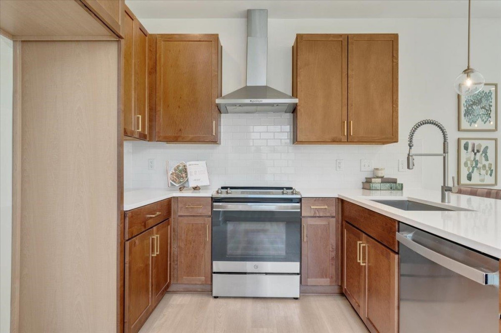 506 Commonwealth St Durham, NC 27701